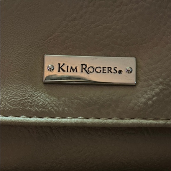 2 small and medium size bags, Kim Roger’s and Giani Bernini - Picture 3 of 8